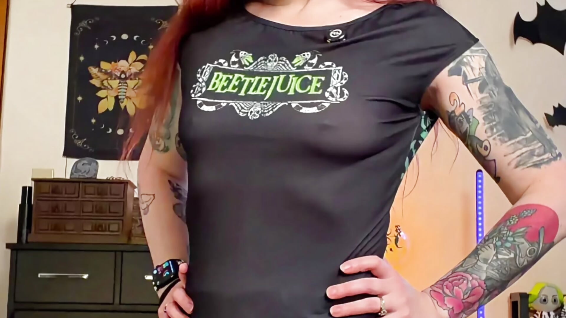 AVN Awards pre-nom reminder for Most Amazing Ass and Unsung Darling – video af ScarletPanes
