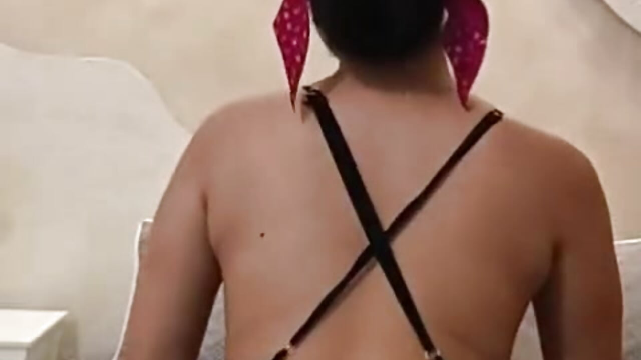 Doggy 💋 - video by NAHOMI_MILLER