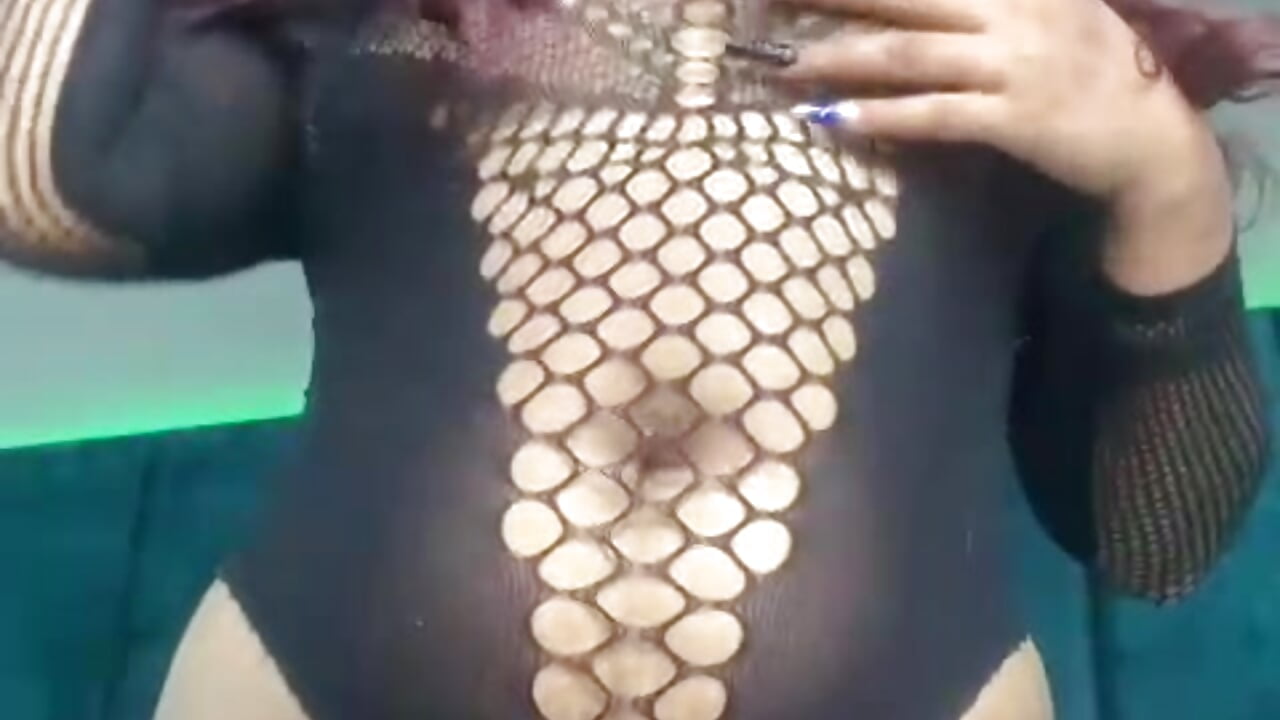 dance? - video by Carolina_Evanss cam model