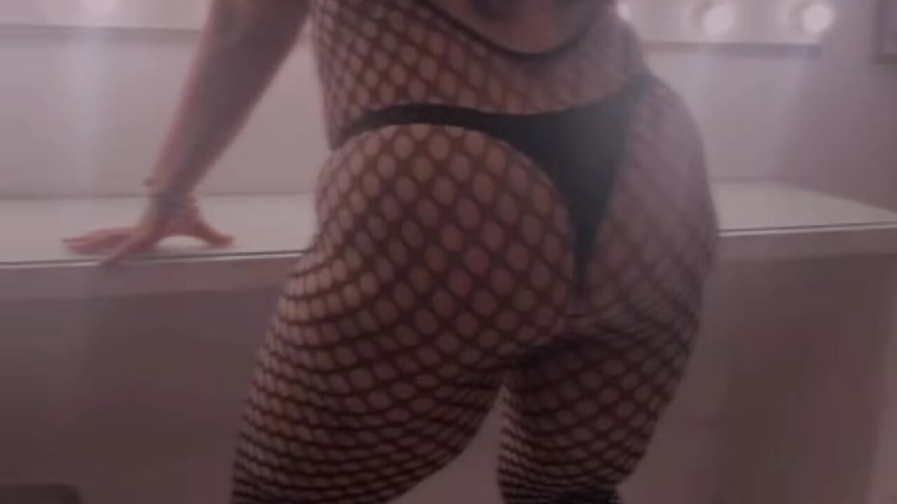 delicioso ass 🍑 - renata_milf_ 캠 모델의 동영상