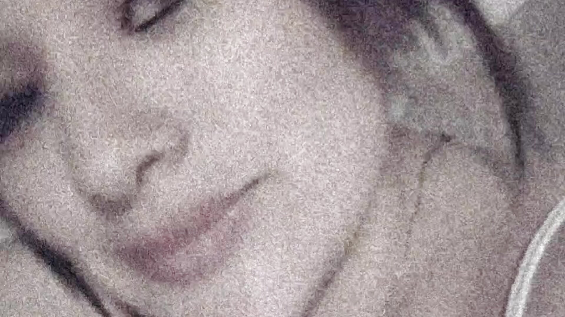 1000131059.mp4 - video by Neve_Collins cam model