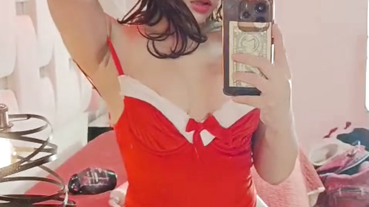 perverse and sensual girl 🔥 - video by Parismorelli1 cam model