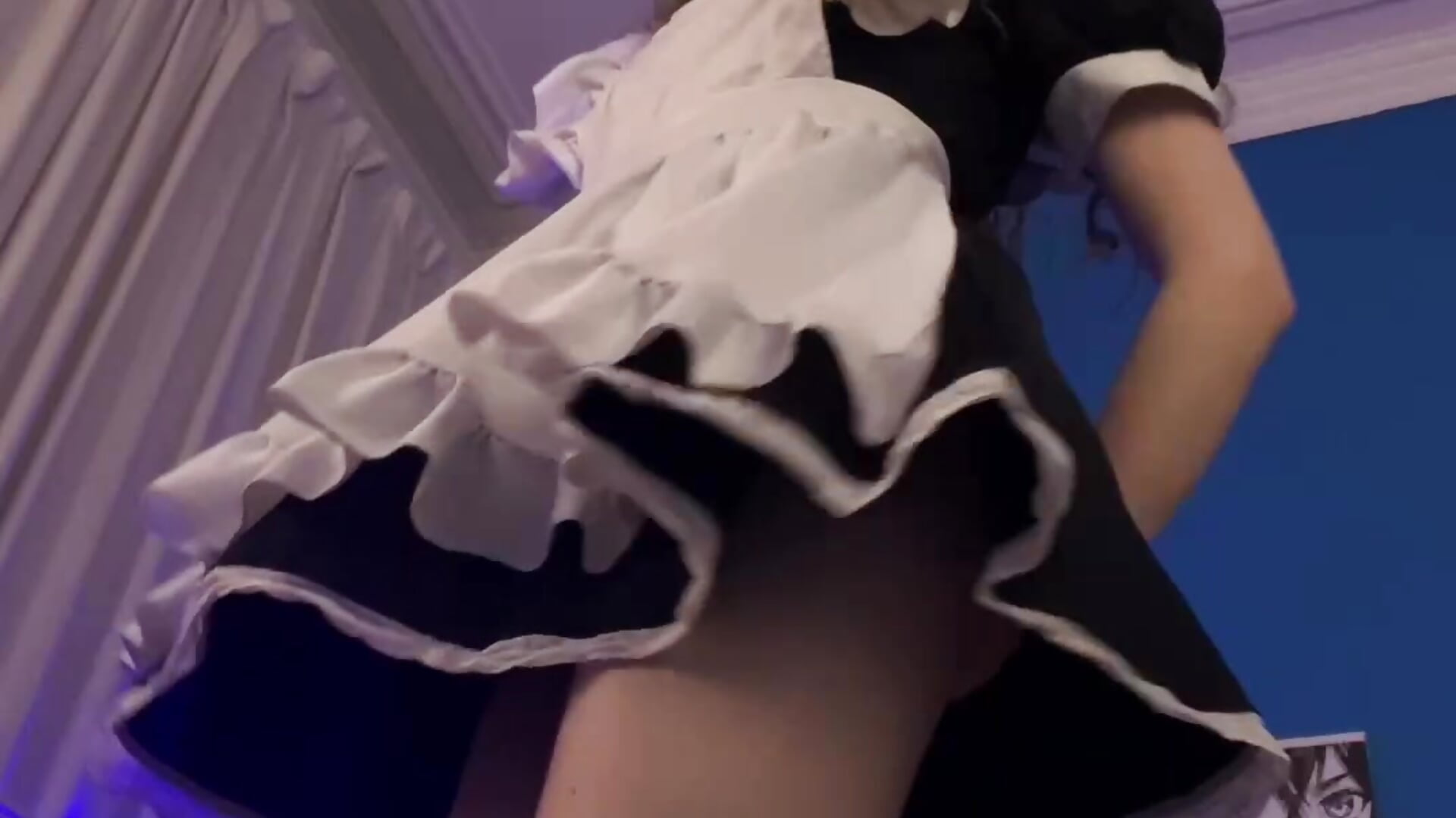 sexy maid - VioletShine adlı kamera modelinin videosu