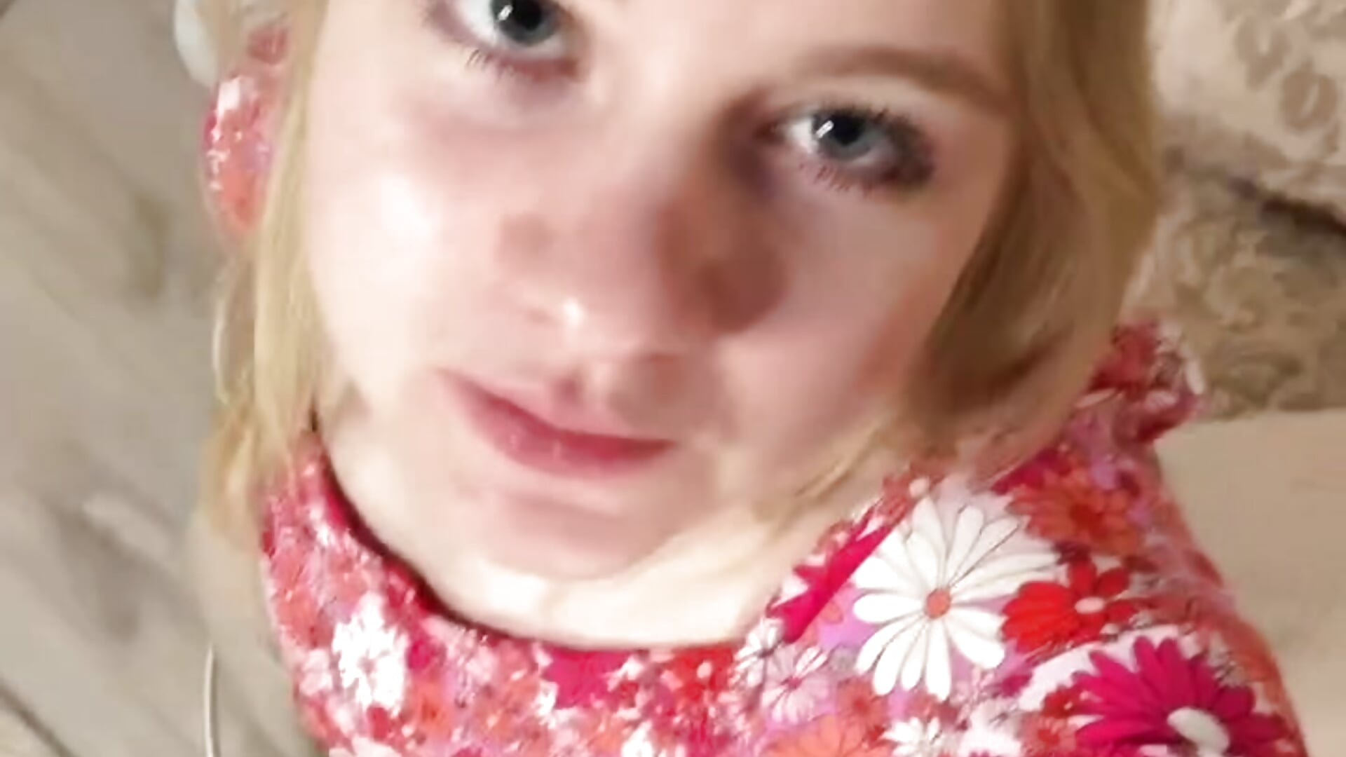 Hey hey ! - video by OdelinaFicken cam model