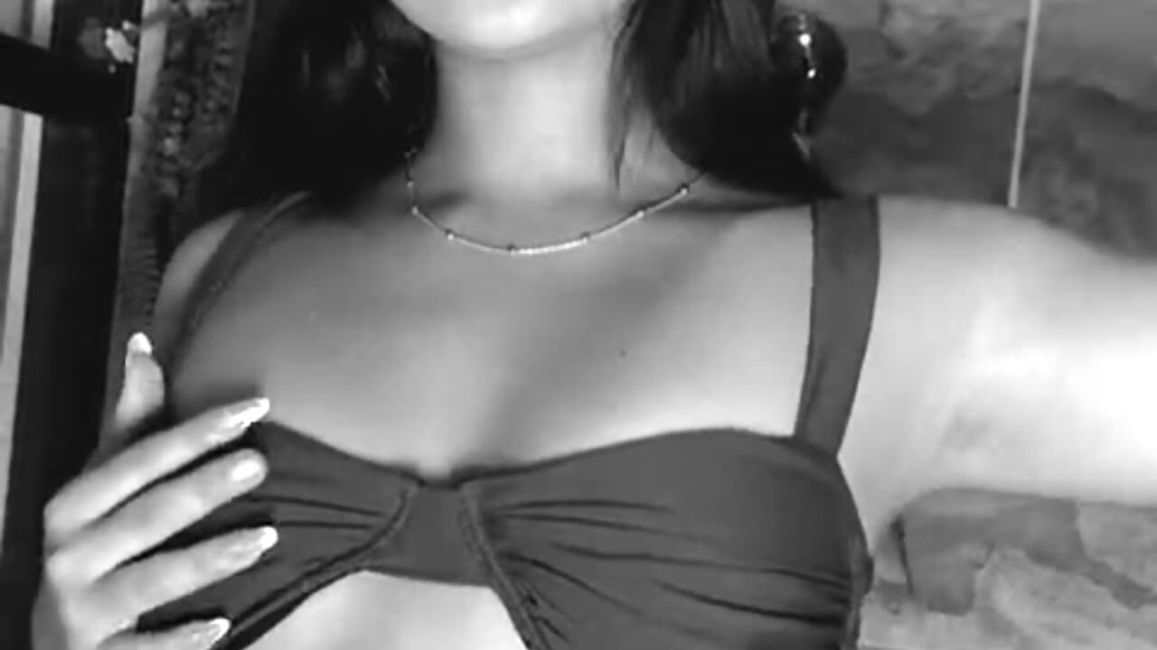 I want to feel you now🥵 - video av MeganCruzGB cam-modell