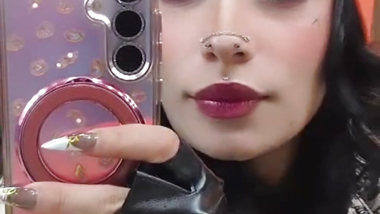 WhatsApp Video 2026-05-13 at 6,24,36 PM - video od modelky/modela _mamush