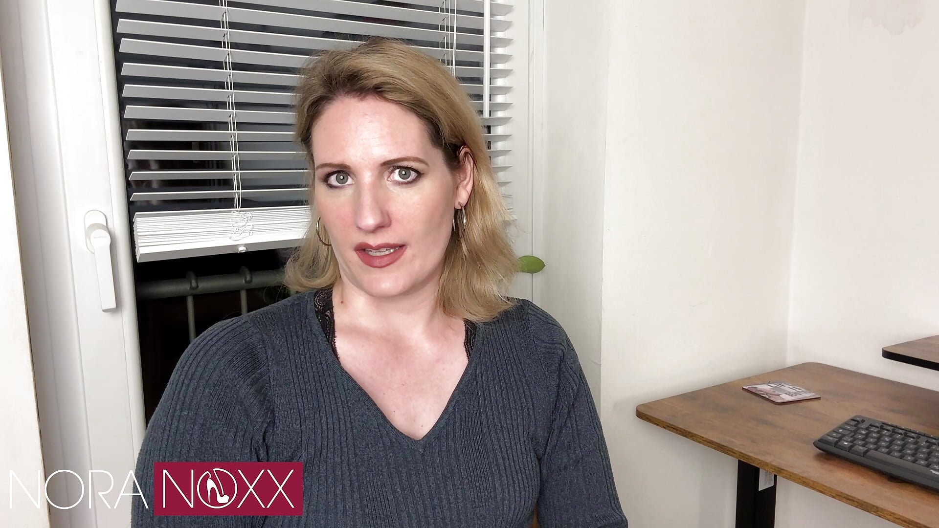 Nora erklärt: Was bedeutet Top und Bottom oder auch Sub und Dom? - video av NoraNoxx cam model