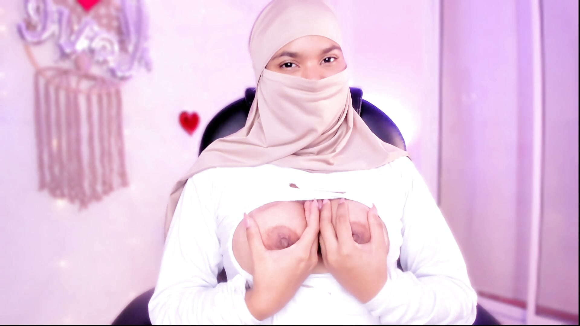 I'm back to have an incredible time🙈 - video av saray_halam cam model