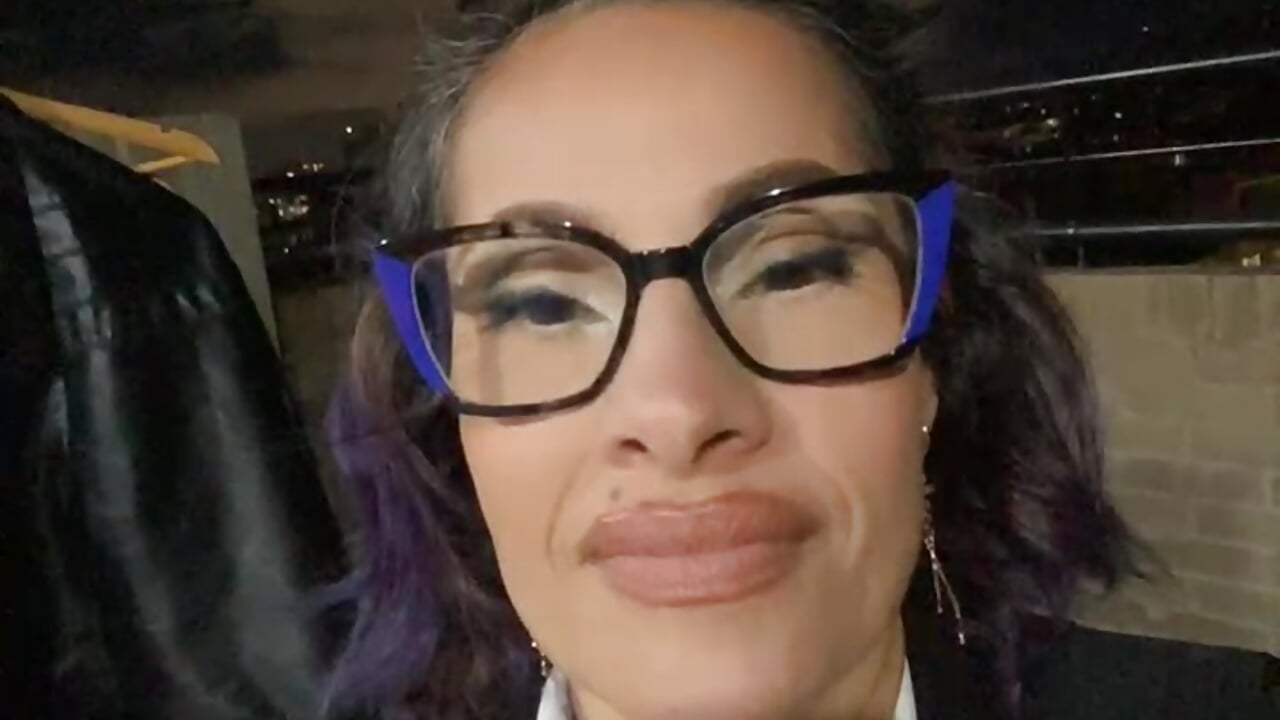 Say hi... - vídeo de la modelo de cam Goddess-Love-