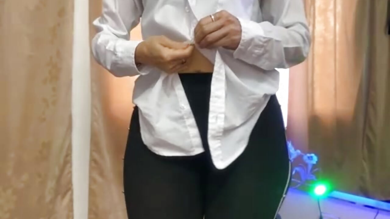 Come here and take off this clothes. - Goddess-Love-主播的视频