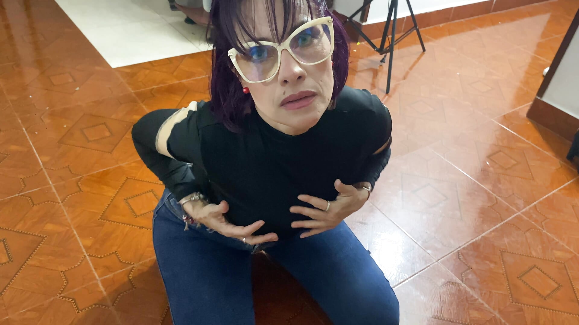 Warming up - video by Goddess-Love- cam model