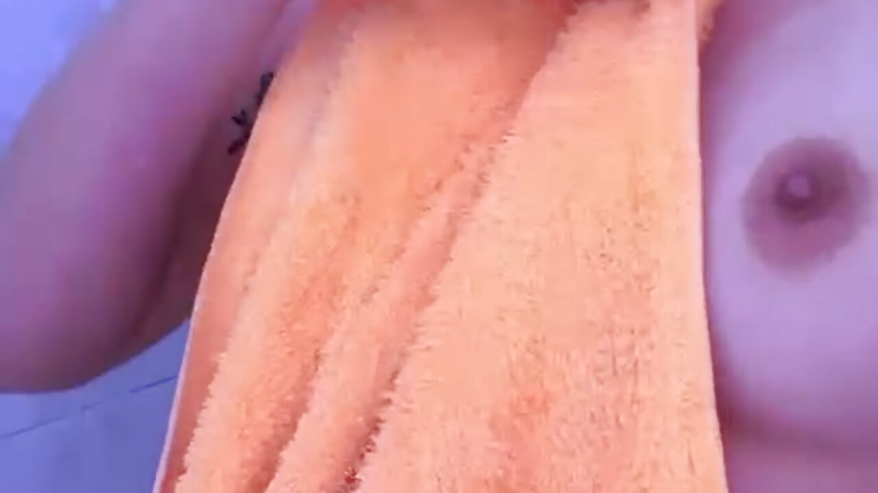 Hot Moment ⏳🔥
