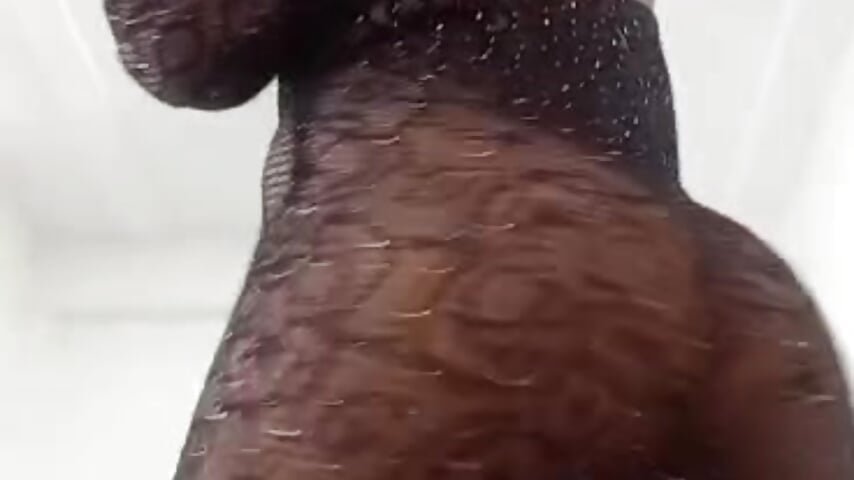 Hot ass - video by blondebitchlitle cam model