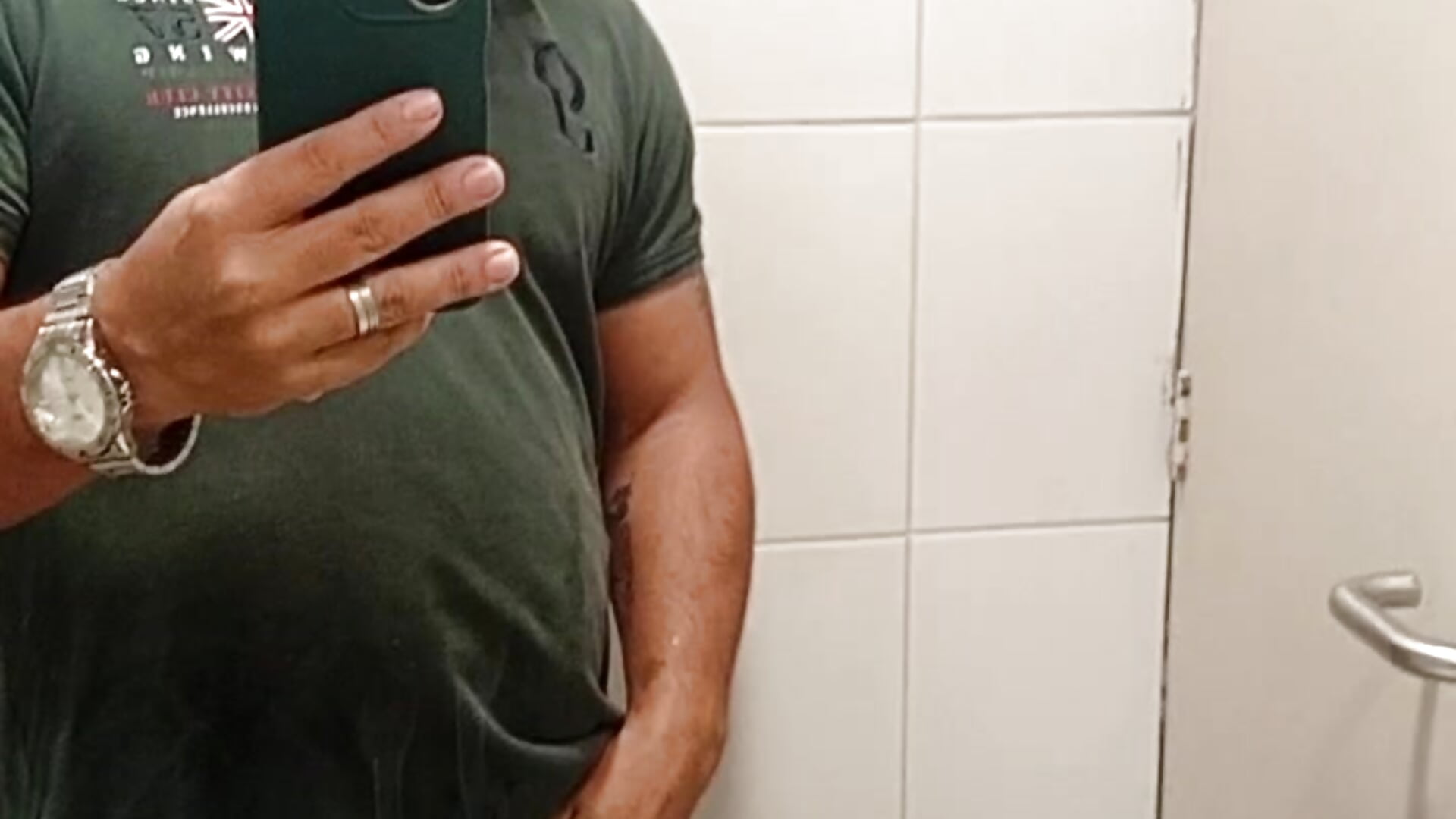 VID-20251007-WA0006－カメラキャストのTheBriiaand30の動画