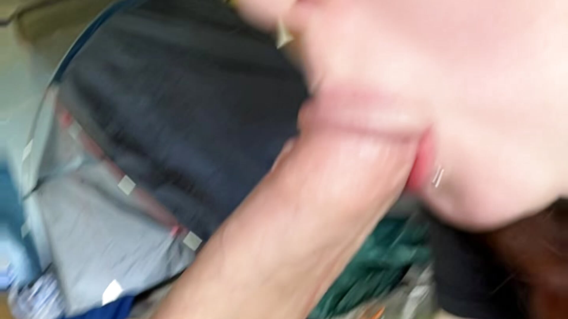 Sucking big dick - video di NicoJuza modella di cam