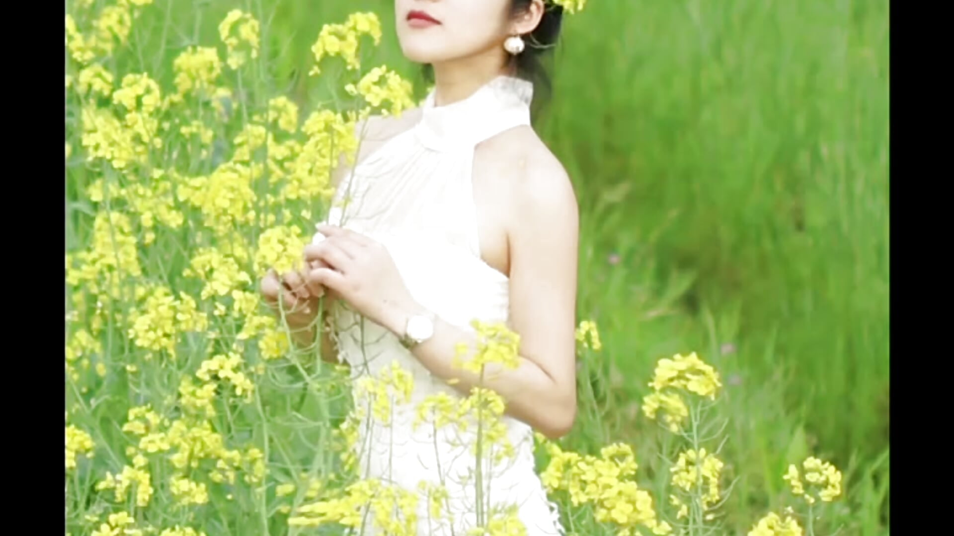 花开成海，风暖如歌 - video oleh model kamera starsqimei