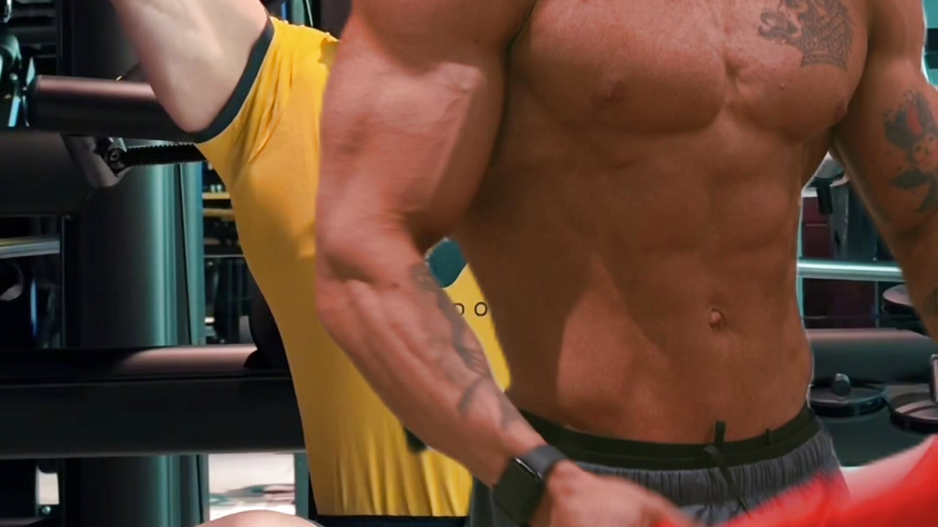 u need to check it - βίντεο μοντέλου Karlos_Ripped_