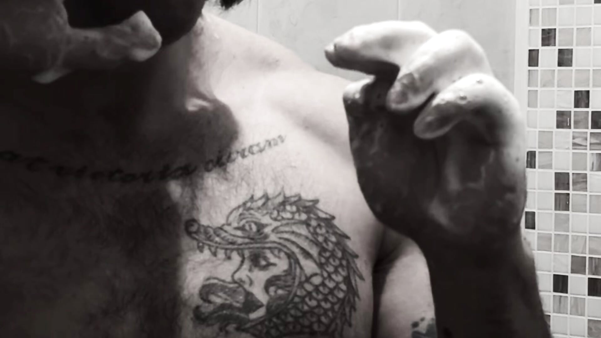 ise shower - video by Karlos_Ripped_ cam model