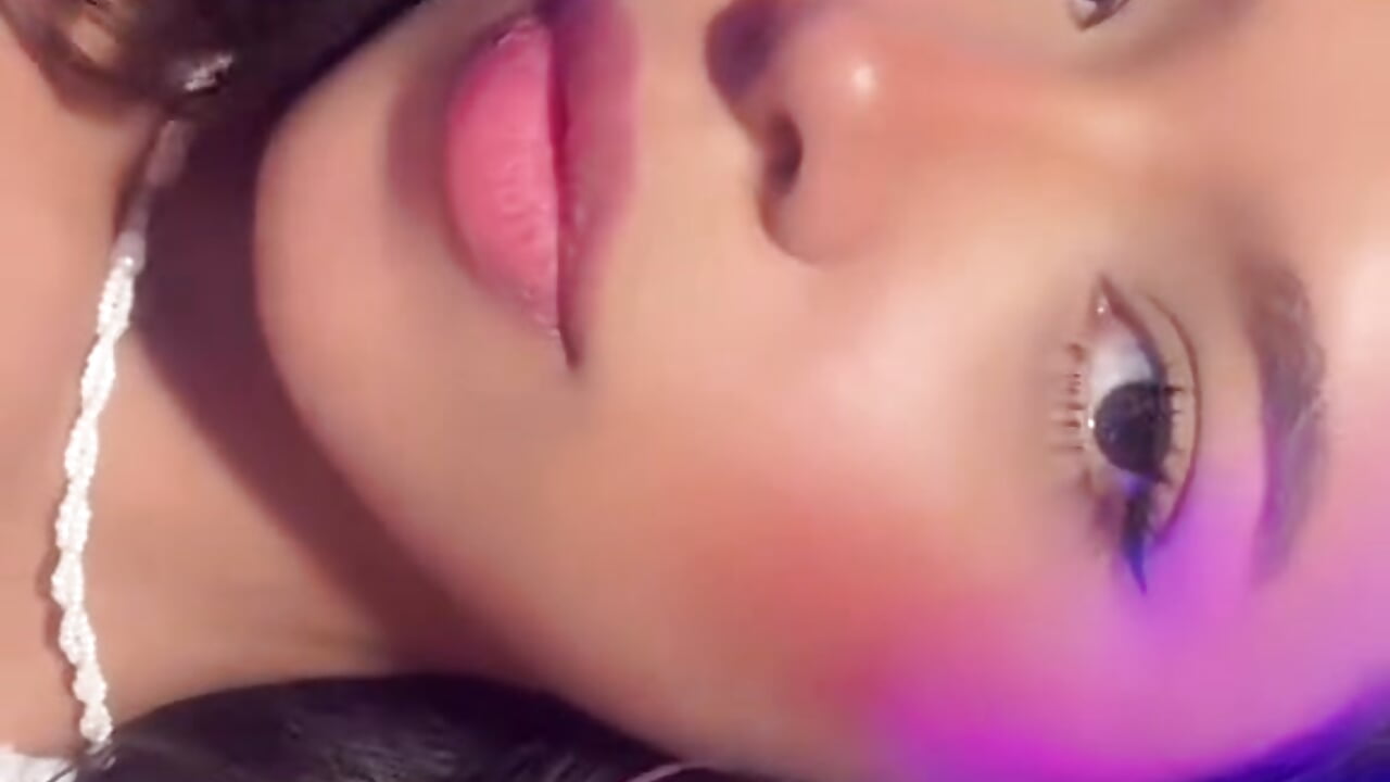 cute or sexy? 🩷