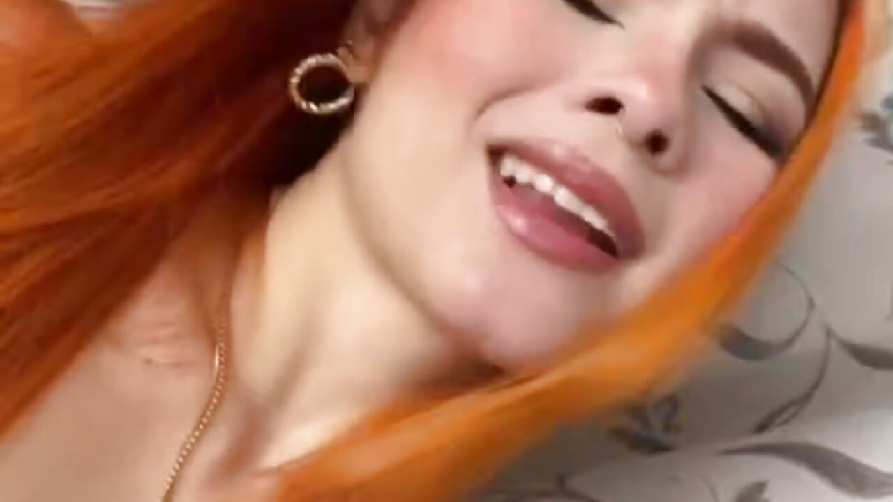 hi bby - vídeo de Miah_hilton2 modelo de câmara