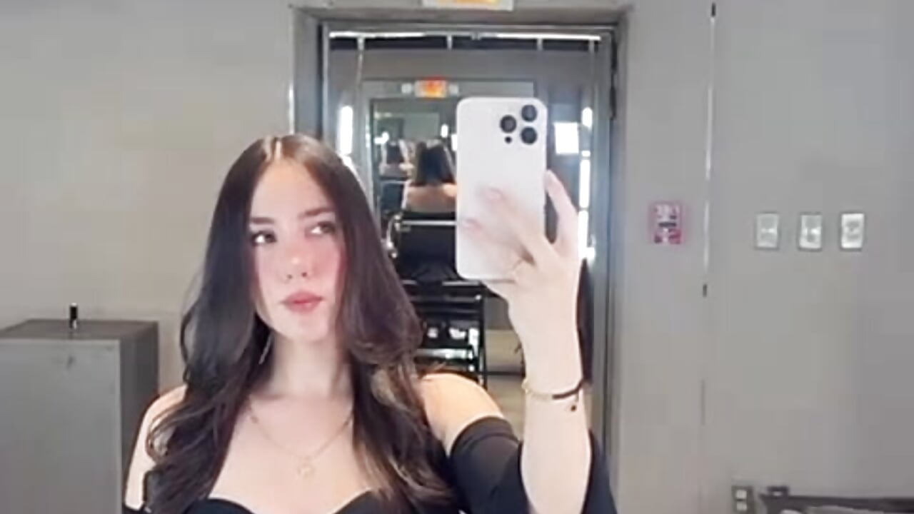 Beauty!:) – video modela na kameri mia_dolce22