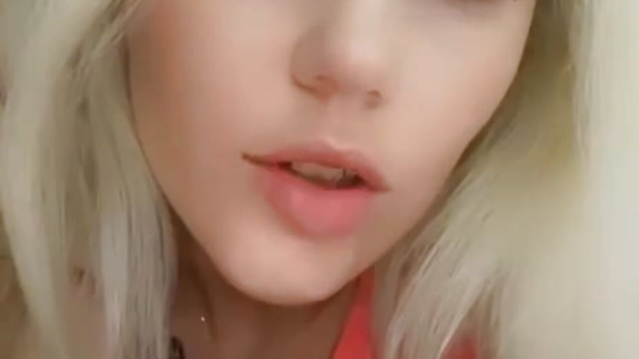 💋