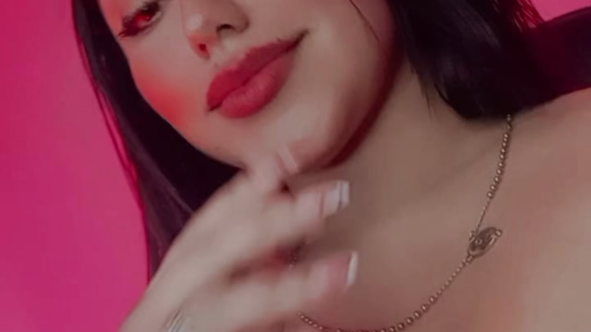 💖💖 - فيديو من Naomy_Gomez_ موديل الكام