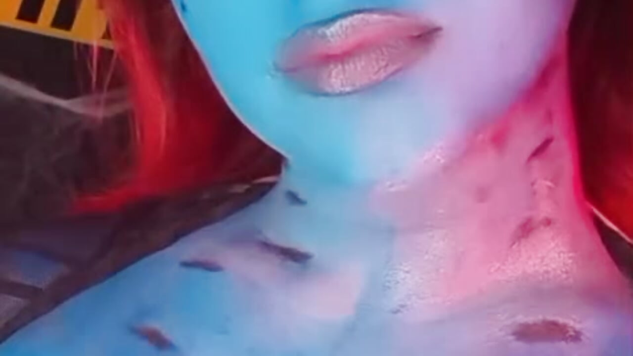 Sensually terrifying - video by Naomy_Gomez_ cam model