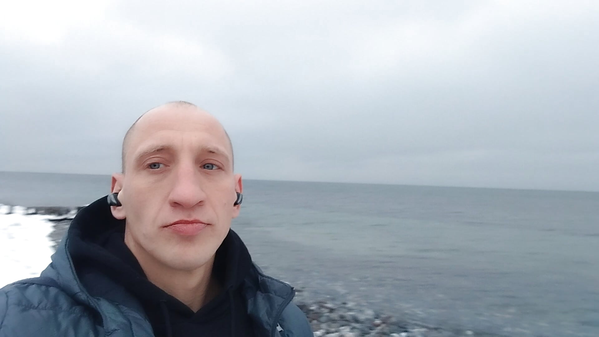 1000026273 – видео вебкам-модели RomanOk41