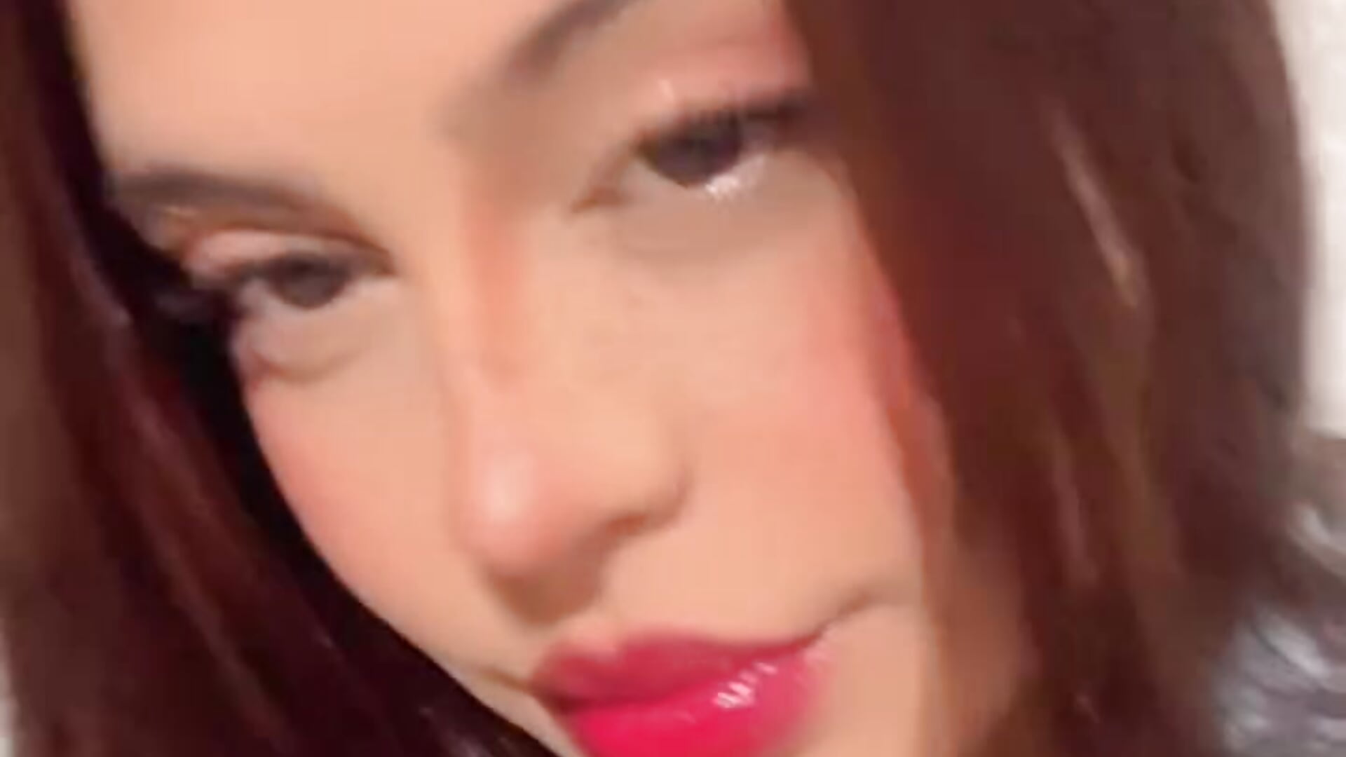 💋