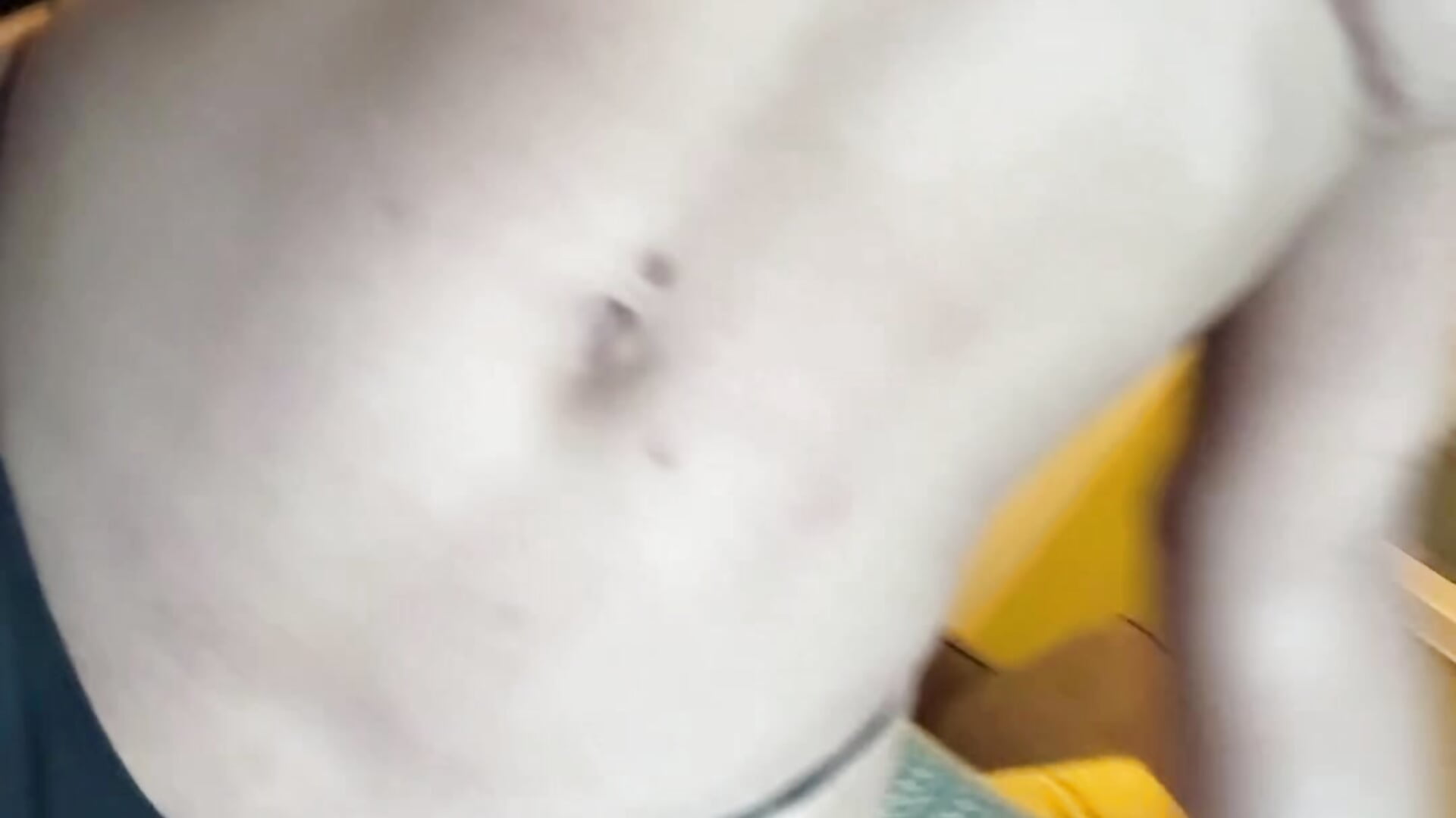 It is still yours.– emilyrod01 kameramodell videója