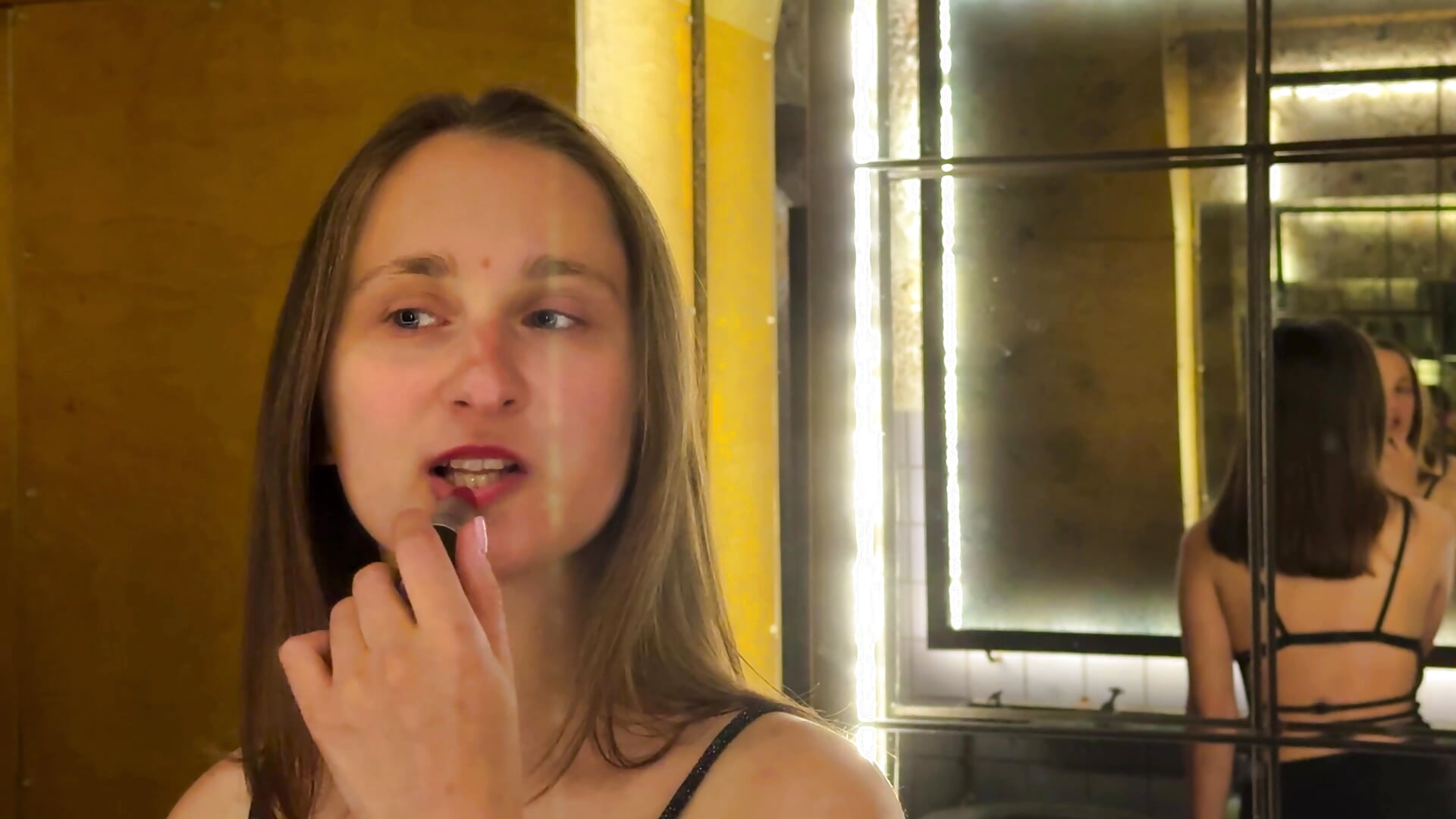 Energy of the look - video by MichelLeee cam model