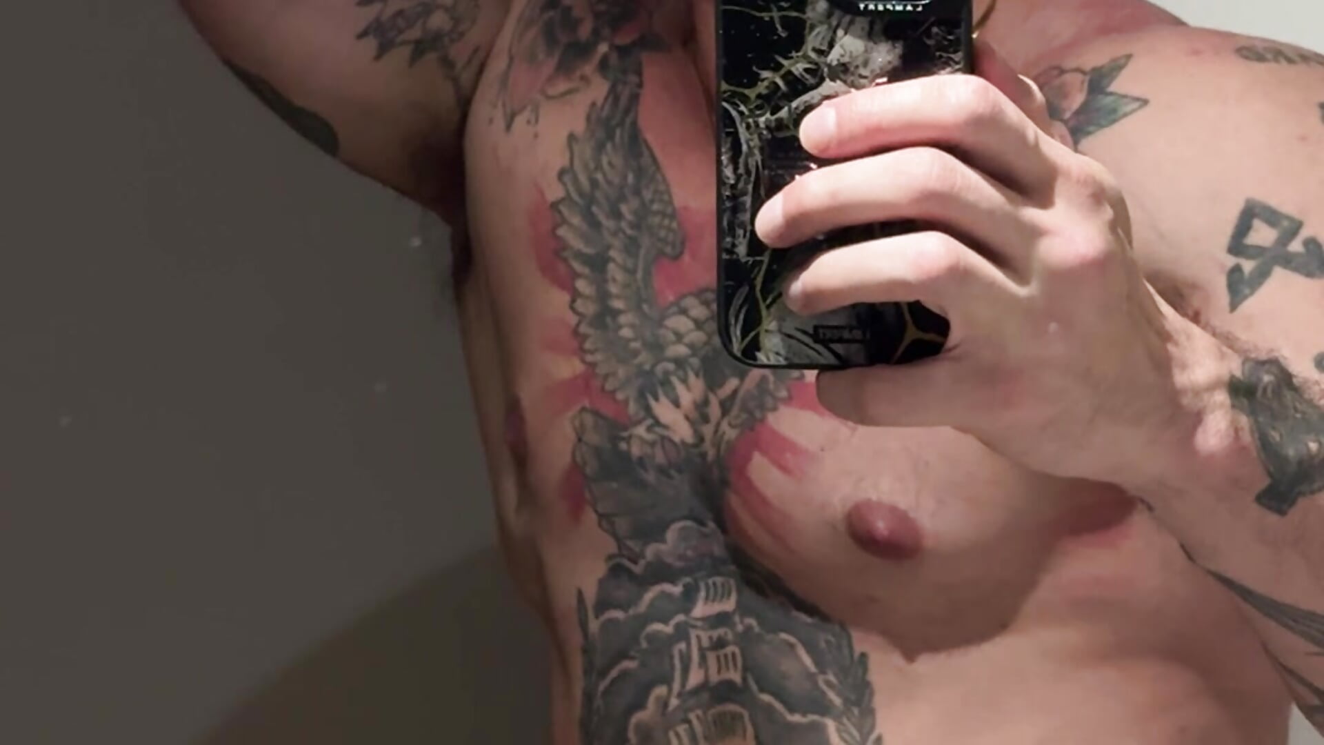 FEEL MY BODY💦 – видео вебкам-модели DimitriSullivan_
