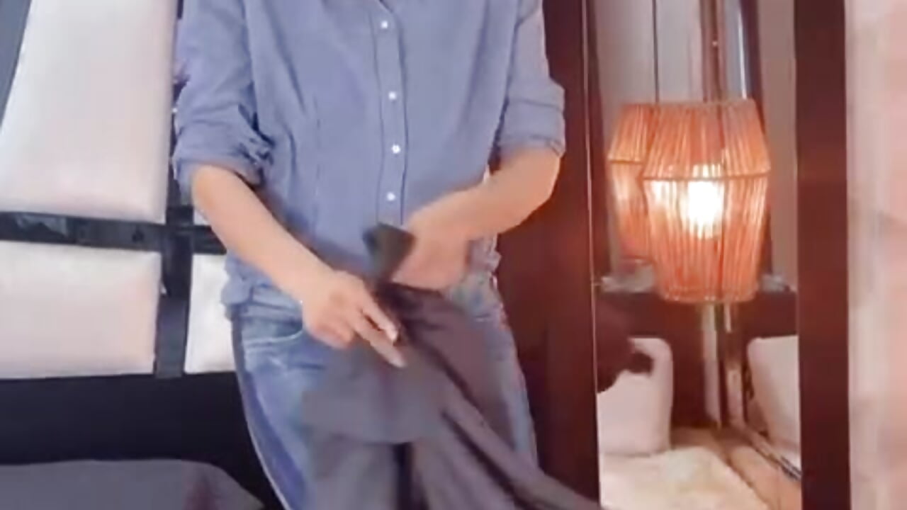 Tied, wet, obedient ... what else do you want to see 🔥😈 - video by AriannaRussell_ cam model
