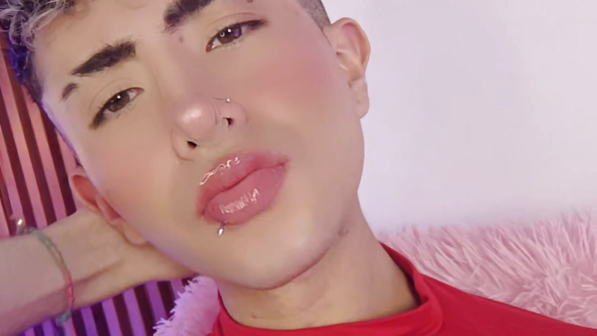 Sexy Noah - video by Noah_Xitruxx cam model