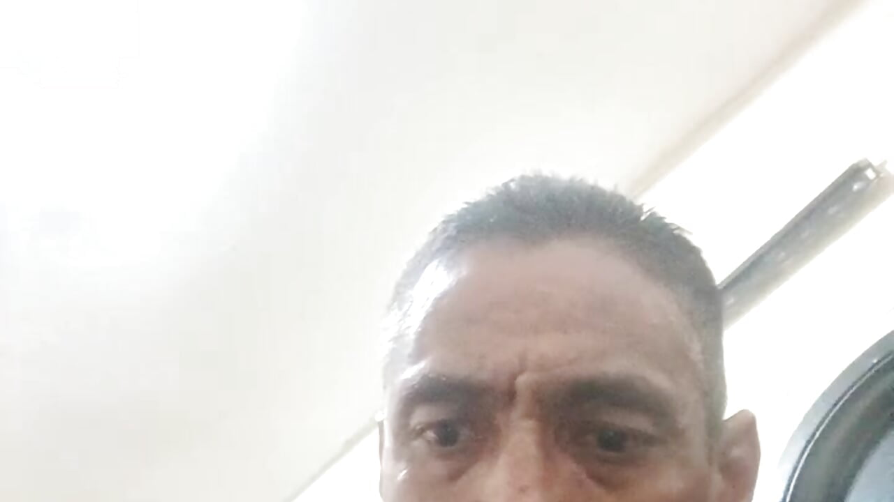 [29 Mar 15:14] Public Show - video od modelky/modela Innsaciable