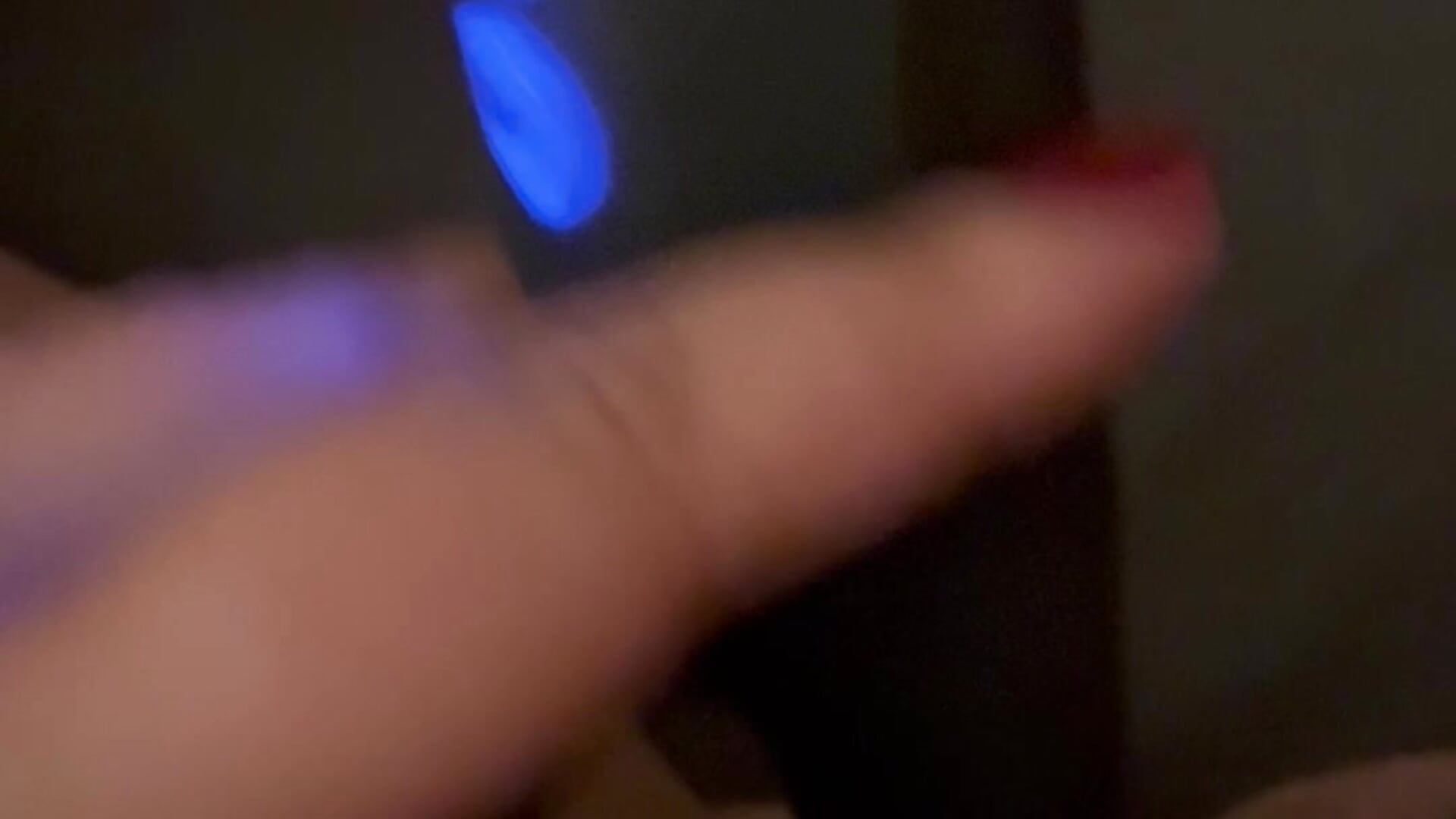 More rabbit fucking - 視頻由 JemimaMilfUK 主播提供