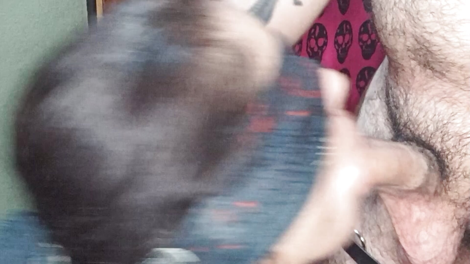 SUCKING A DELICIOUS COCK - video di DarkElfSorceress modella di cam