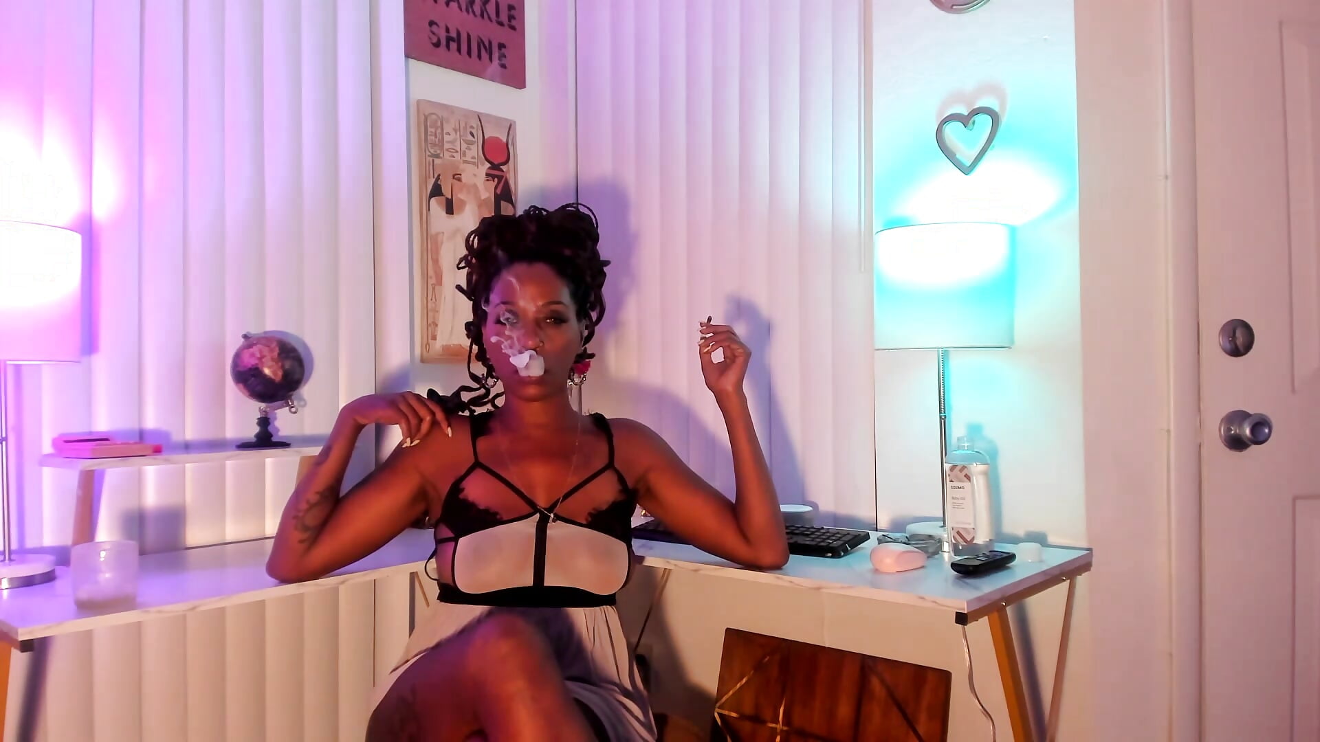 420 Vibes - video by iHeartLeila cam model