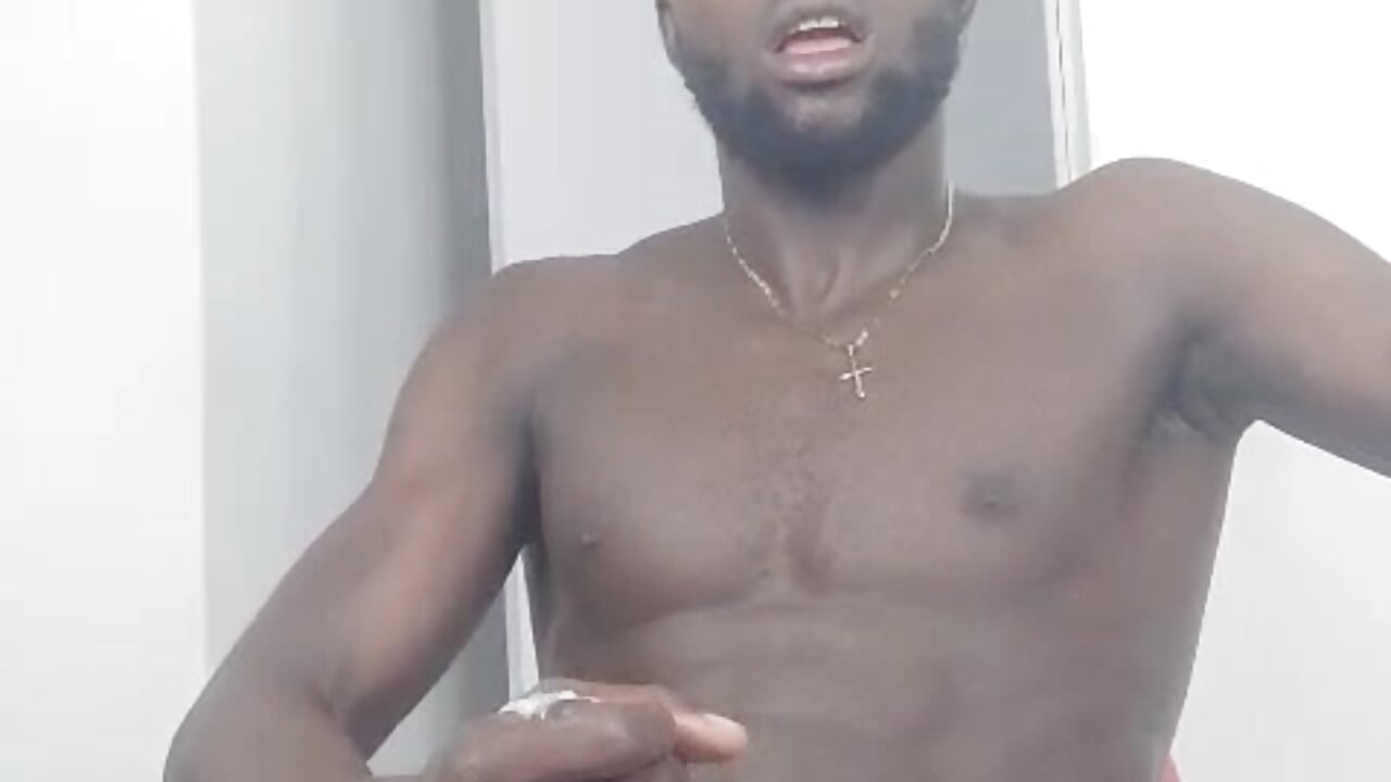 Imagine being in a video called with me and seeing how you cum - vidéo du modèle de showcams Dylan_Taylor