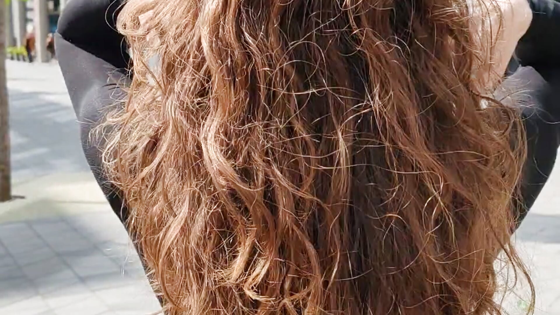 My hair is awesome - video by Berberis__Silene cam model