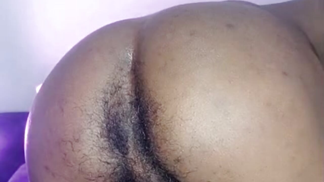 show ass with thick ass - vidéo du modèle de showcams Bigote_Big0357