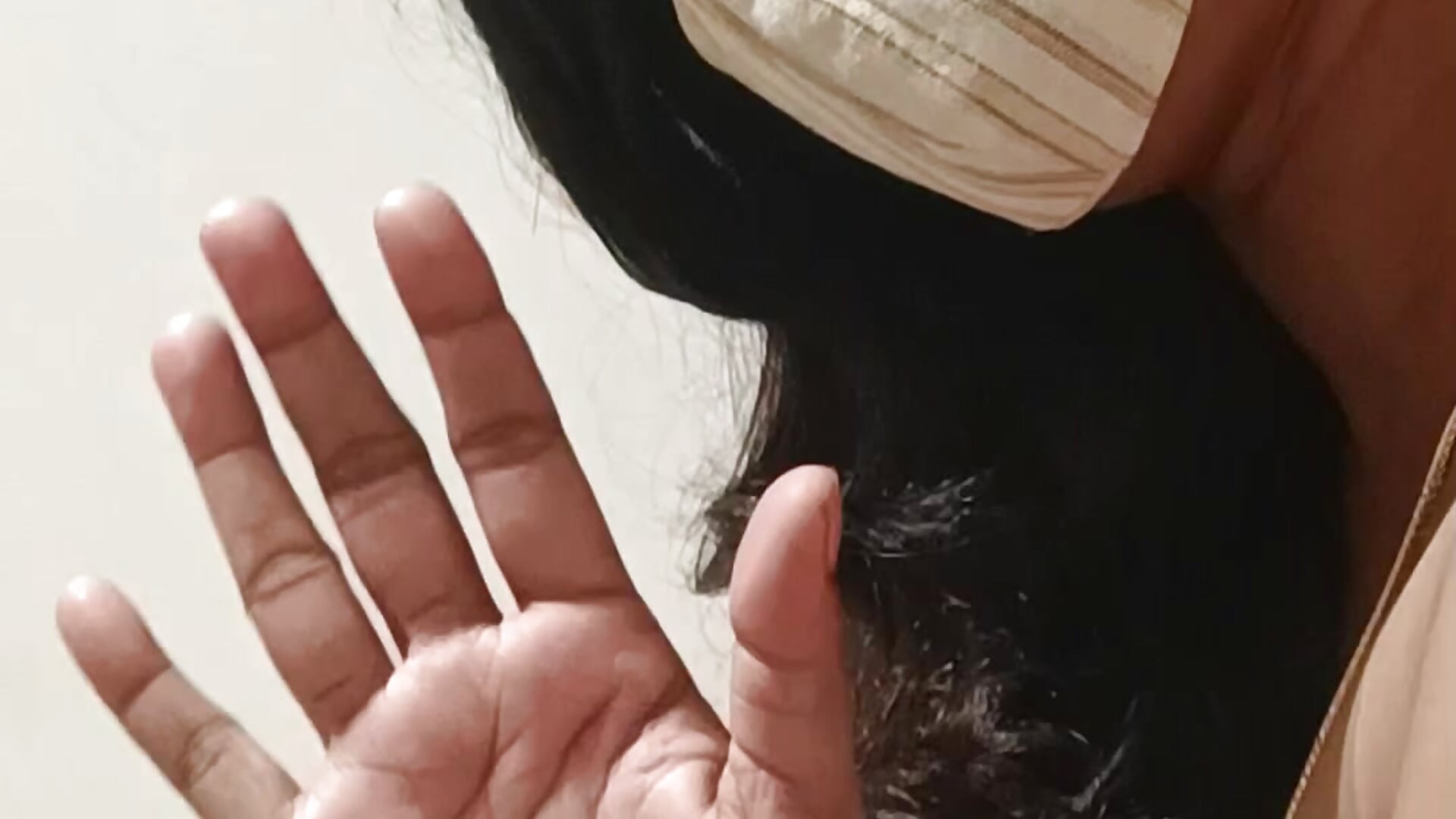 Sexy 😍 - video di Tamil_Shalini_Lustyy modella di cam