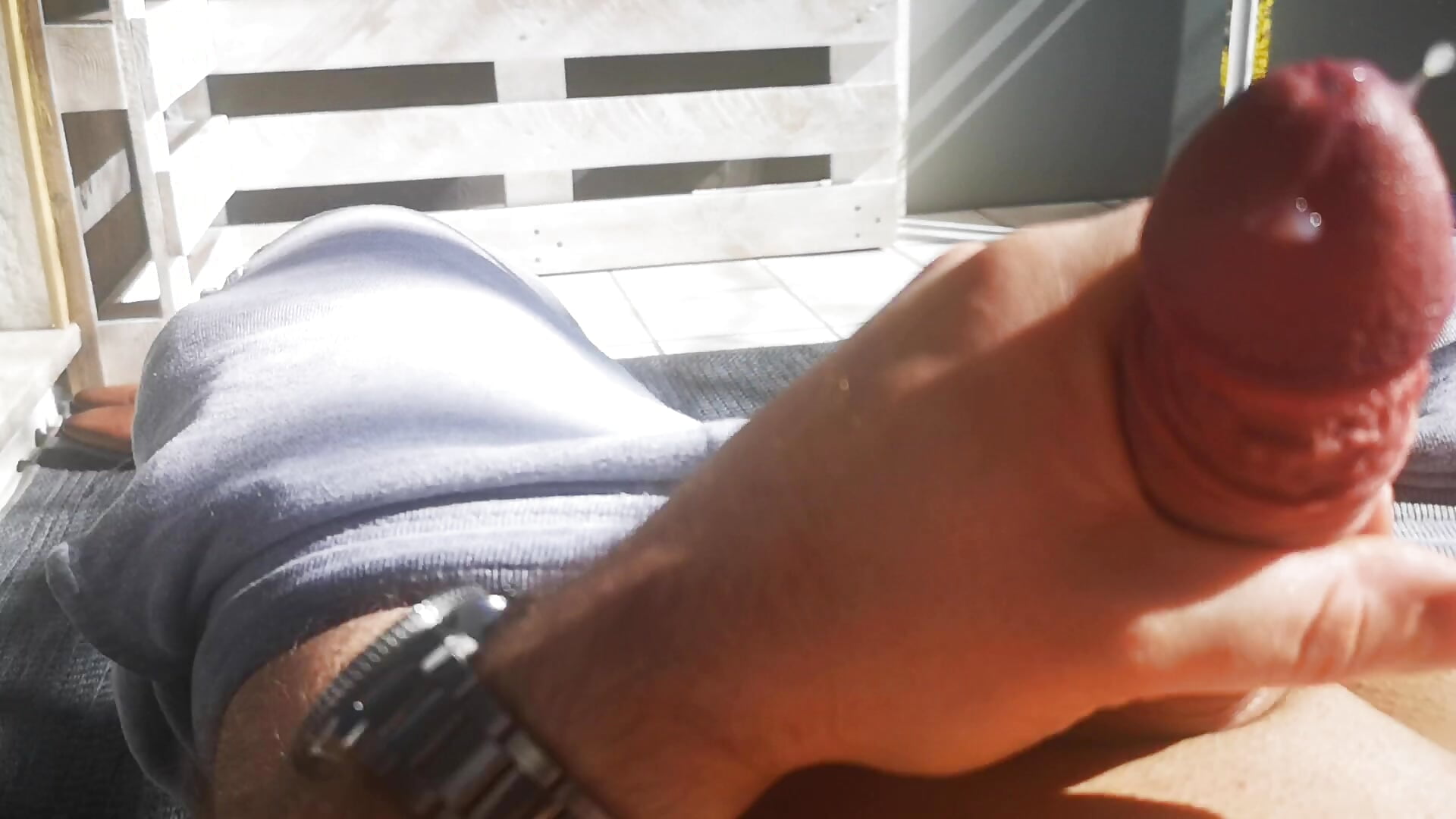 Terrassen Cumshot Final Seconds - video by Toyboy84X cam model