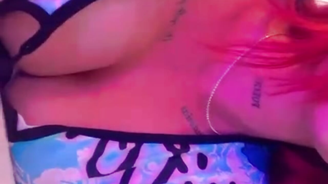 big and juicy 🍒🍑 - video by cami_rouxxx_ cam model