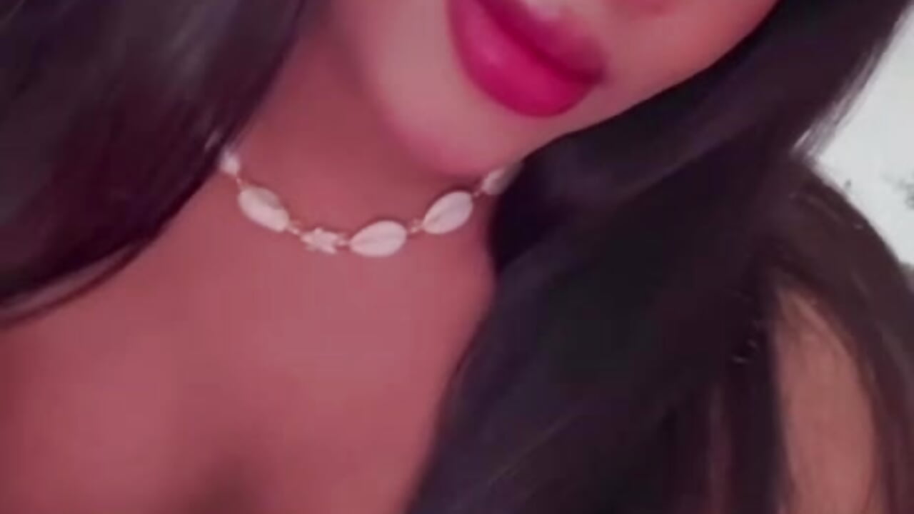 👄 — filmik Megan_Ts03, modela(-lki) na kamerkach