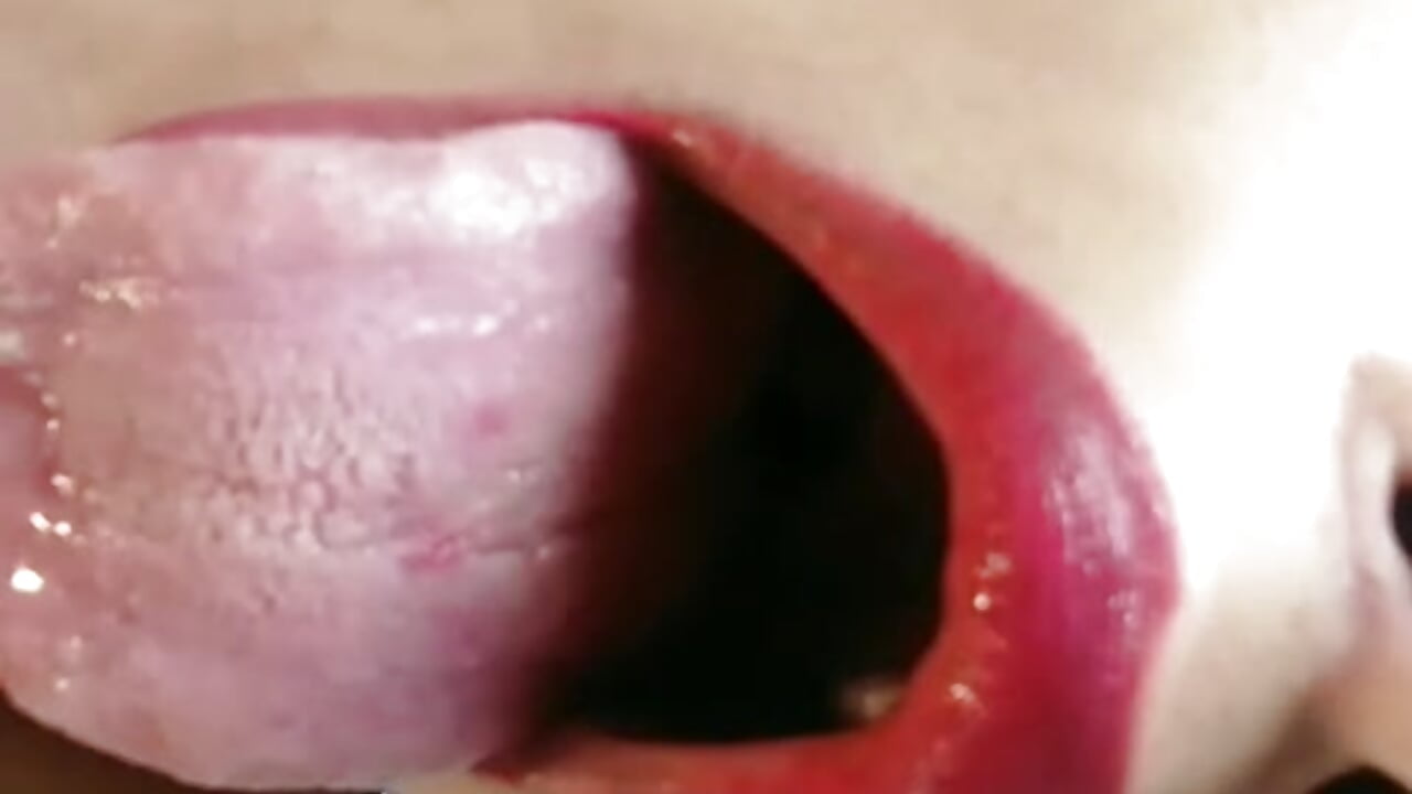 your favorite devil - video by muriell303av cam model