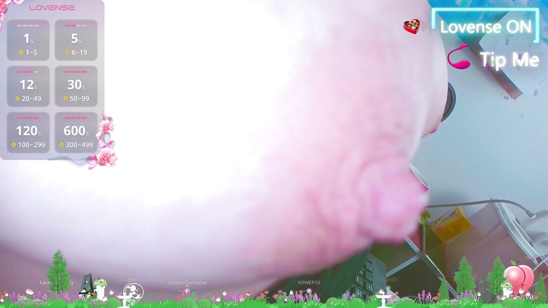 乳头站起来 - video by AngelwithEcup cam model