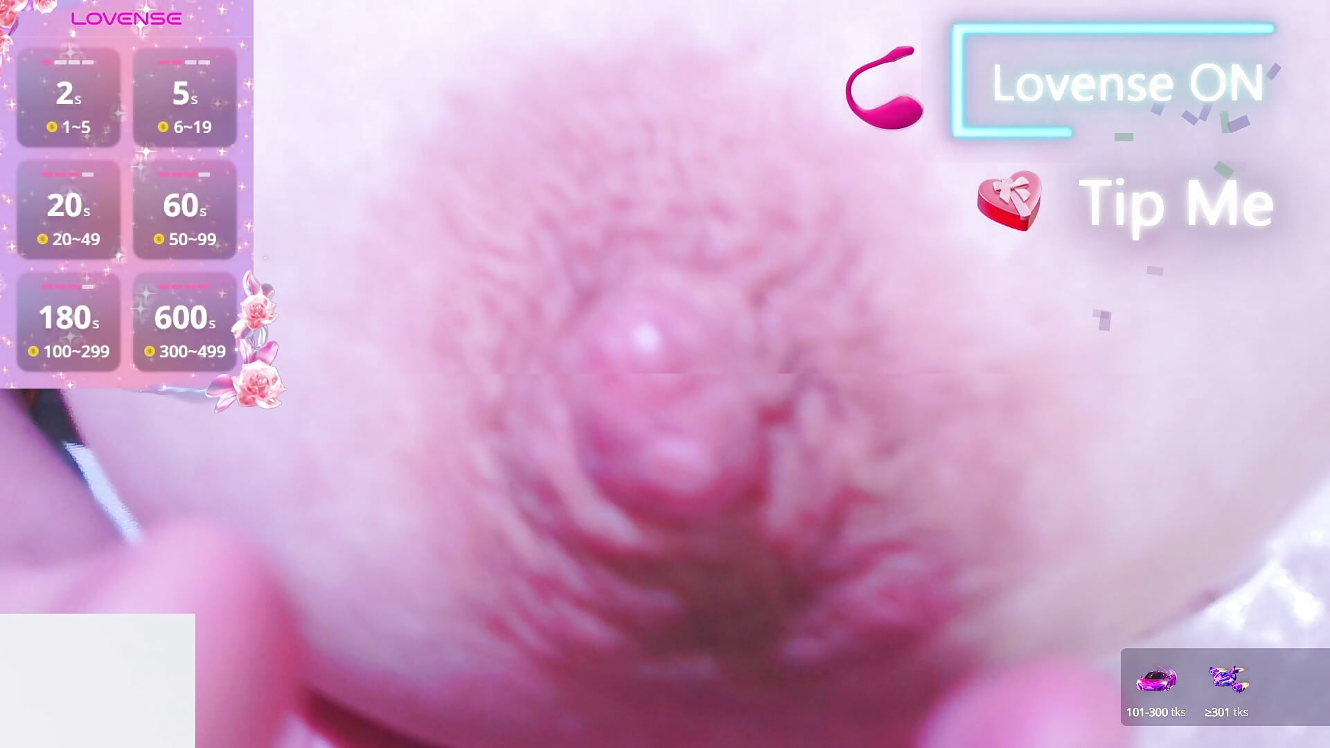 又硬了 The nipples have become firmer again, - video van AngelwithEcup cam-model