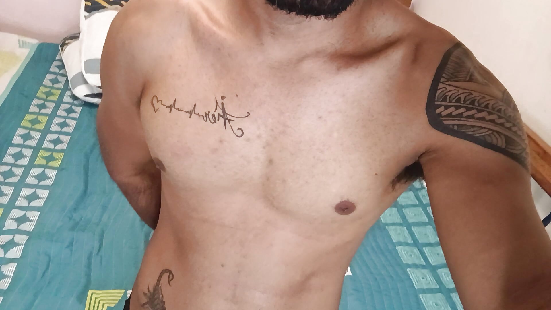 Hello, welcome to my room - Nicko-Roco主播的视频